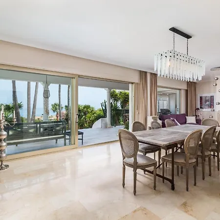 Casa Blanca Villa